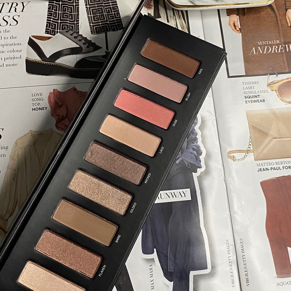 Studio makeup Eyeshadow palette